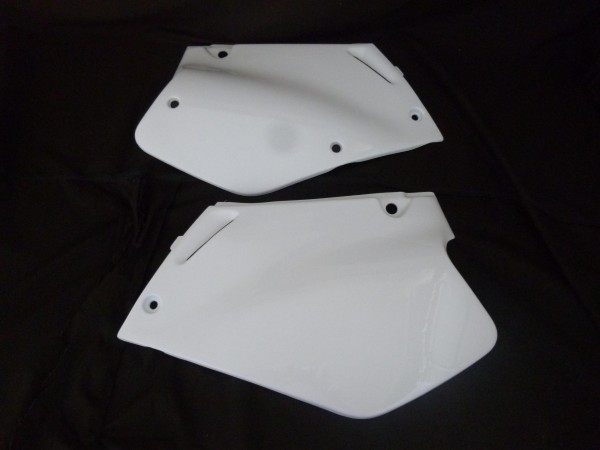 Honda CR125 1995-96 CR250 1995-96 UFO Side Panels (White)