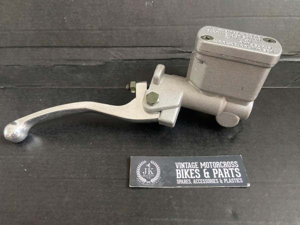 Honda CR125 CR250 82-07 CR500 84-01 CRF250R O4-18 CRF450R O5-18 CRF250X 04-17 CRF450X 17-18 Front Brake Master Cylinder