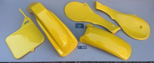 Suzuki RM125 RM250 1981-83 RM465 81-82 RM500 1983-84 Full Plastic Kit