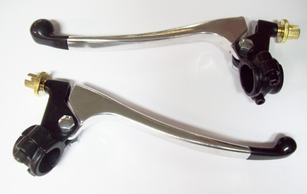 Suzuki RM125 RM250 RM370 RM400 1975-80 Clutch And Front Brake Perch and Lever Set