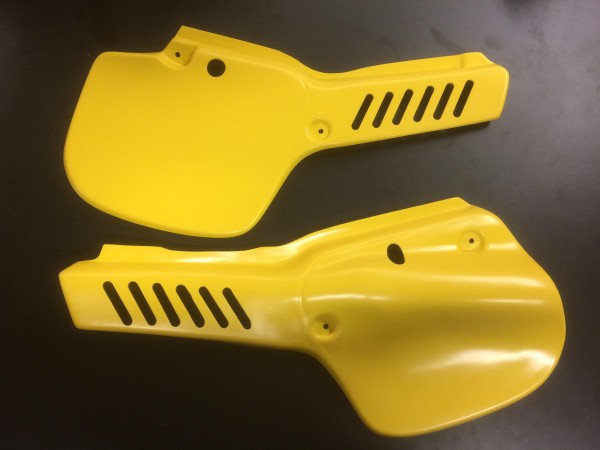 Yamaha YZ250 YZ490 1982 Factory OW Style side panels YELLOW